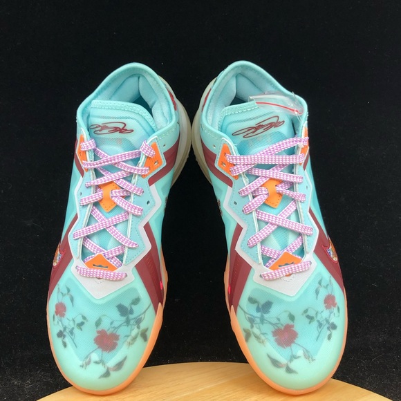 Nike LeBron XVIII 18 Low Mimi Plange Daughters Floral CV7562 400 Mens Sizes - Picture 8 of 10